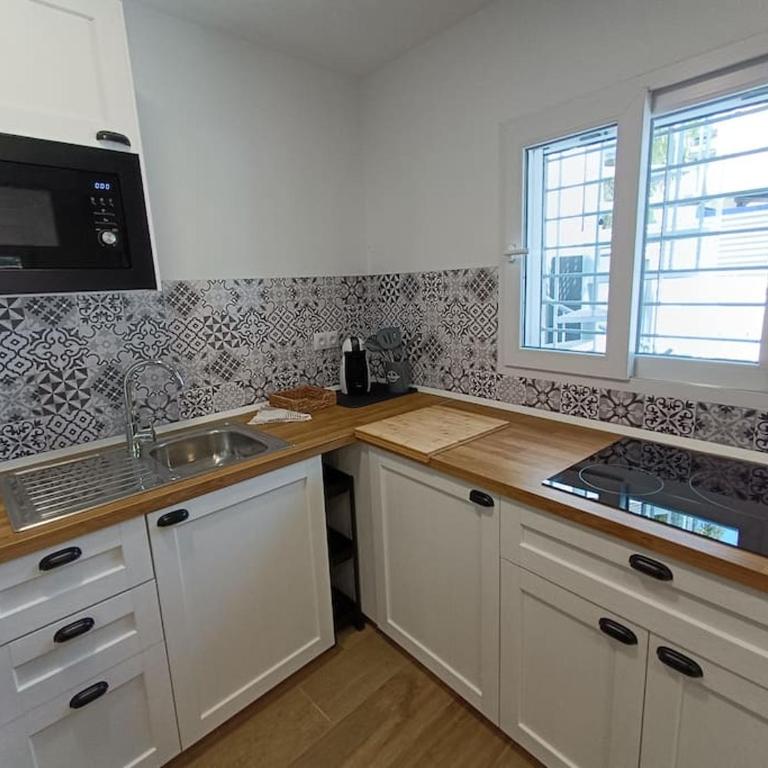 Beautiful house on the beach El Palo - Málaga - Allende - One-Bedroom Apartment - 9