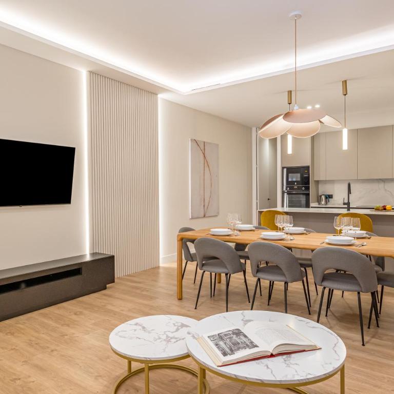 Centro XXI calle Príncipe 3BR 3BH - Three-Bedroom Apartment - 1