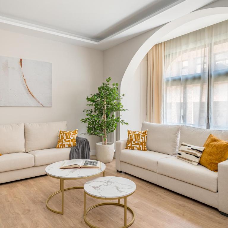 Centro XXI calle Príncipe 3BR 3BH - Three-Bedroom Apartment - 14
