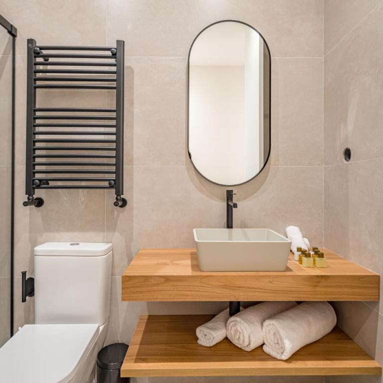 Centro XXI calle Príncipe 3BR 3BH - Three-Bedroom Apartment - 11