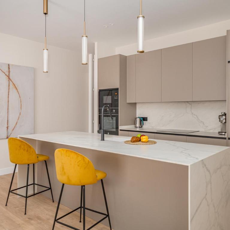 Centro XXI calle Príncipe 3BR 3BH - Three-Bedroom Apartment - 19