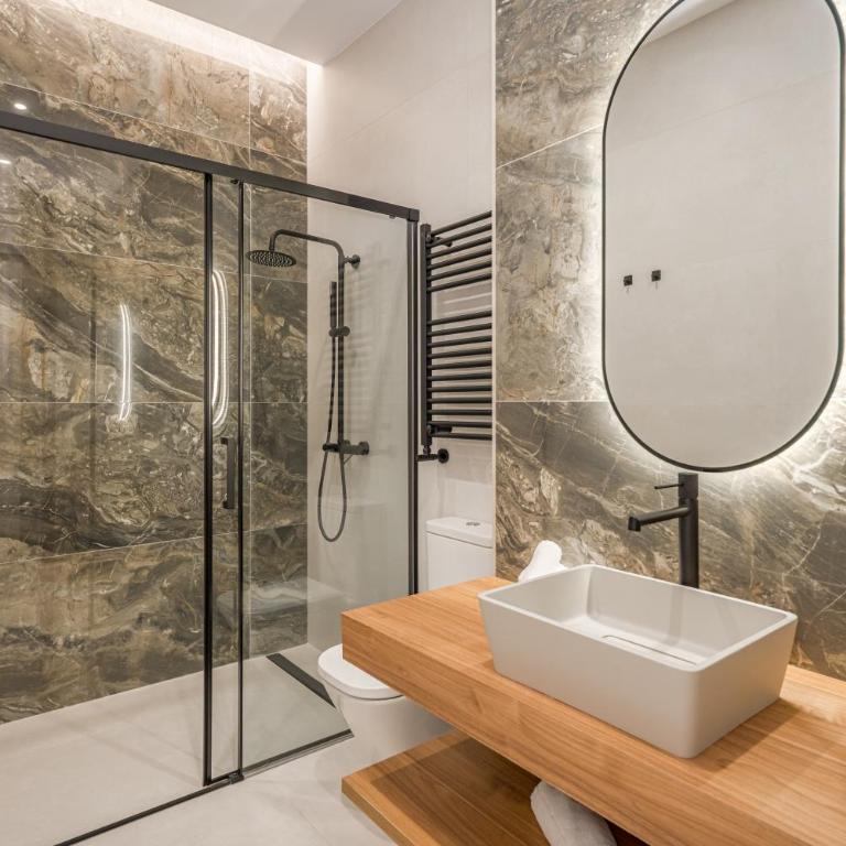 Centro XXI calle Príncipe 3BR 3BH - Three-Bedroom Apartment - 18