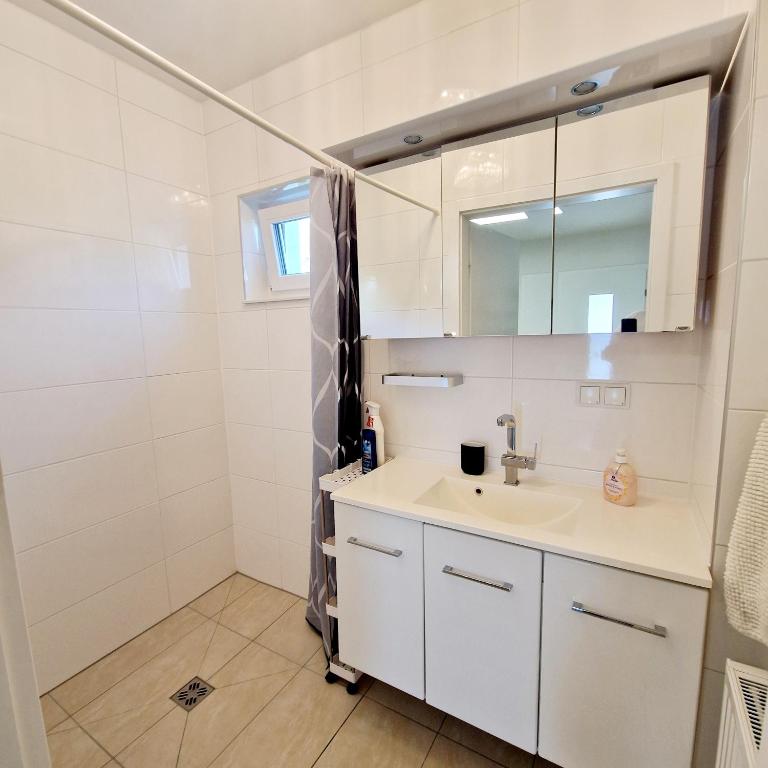 Ferienwohnungen Kres - Two-Bedroom Superior Apartment - 8