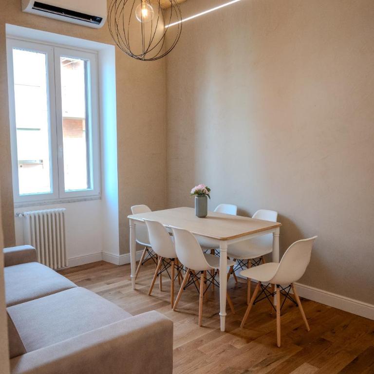 Home Holiday Rome - San Lorenzo - Appartamento con 2 Camere da Letto - 1