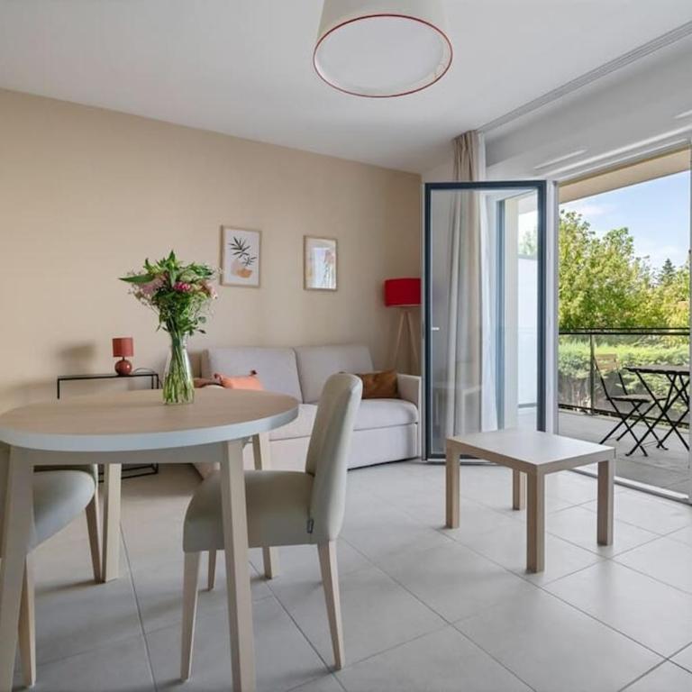 À Avignon - Le Reposant - 373B - One-Bedroom Apartment - 1