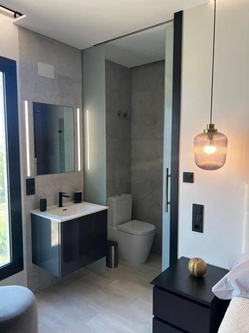 Suite detallista y Piscina Vistas en azotea común - Apartamento de 1 dormitorio - 3