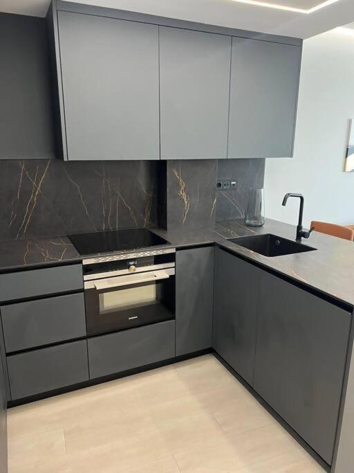 Suite detallista y Piscina Vistas en azotea común - Apartamento de 1 dormitorio - 6