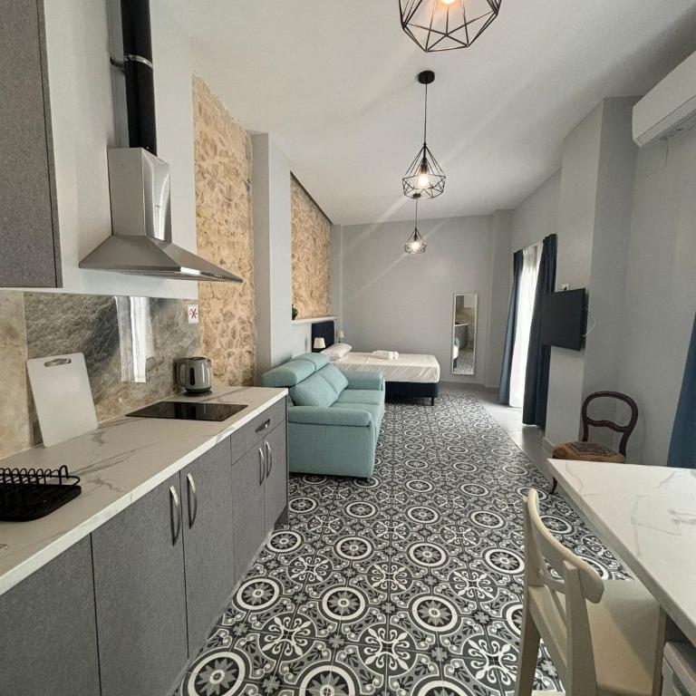 Arena - One-Bedroom Apartment - 1