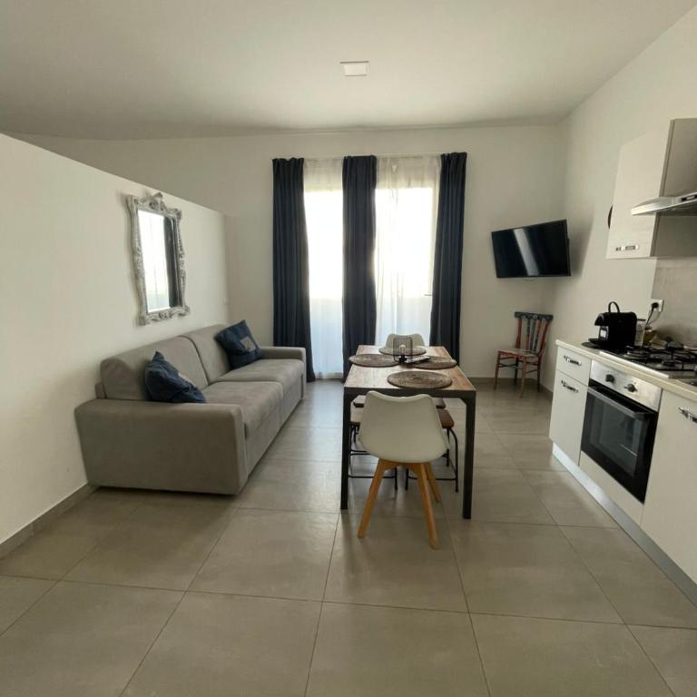 Villa Joseph - Appartamento Monolocale con Vista Mare - 11