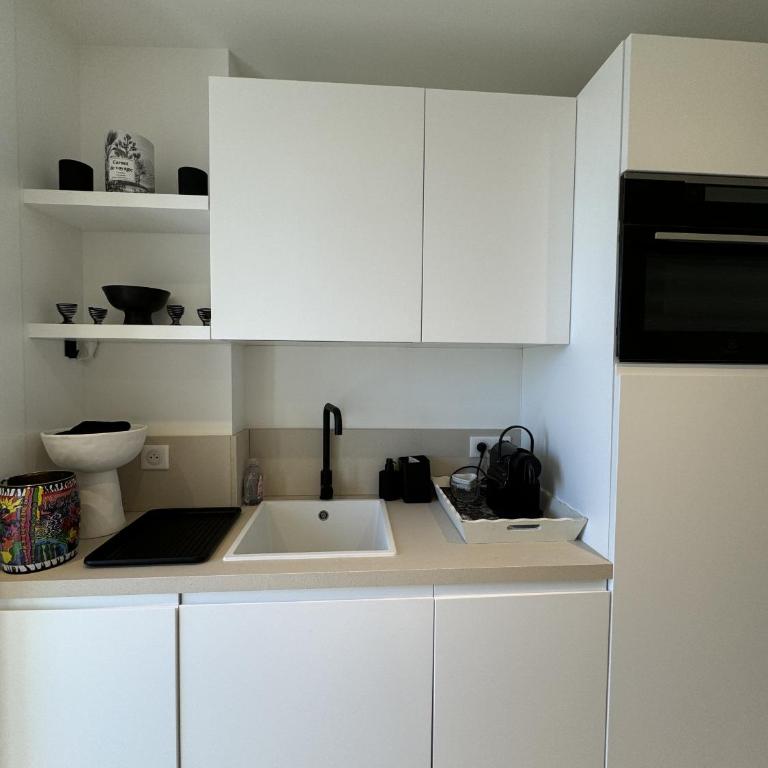 Apt moderne et luxueux a Cannes Res Miramar - Apartment - 7