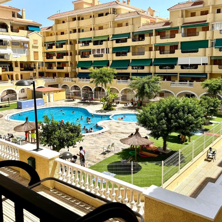 Apartment ZuMiFra with swimming pool, 300 m from the sea, with beautiful sandy beach La Mata - Appartement 1 Chambre - 1