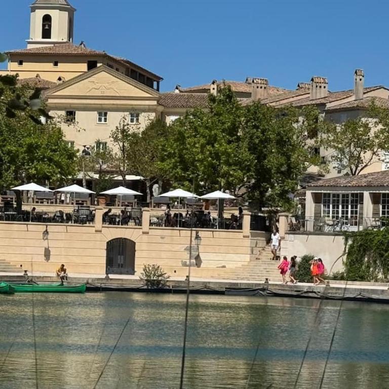 Maison haut de gamme dans le golf de pont royal - Villa Deluxe - 16