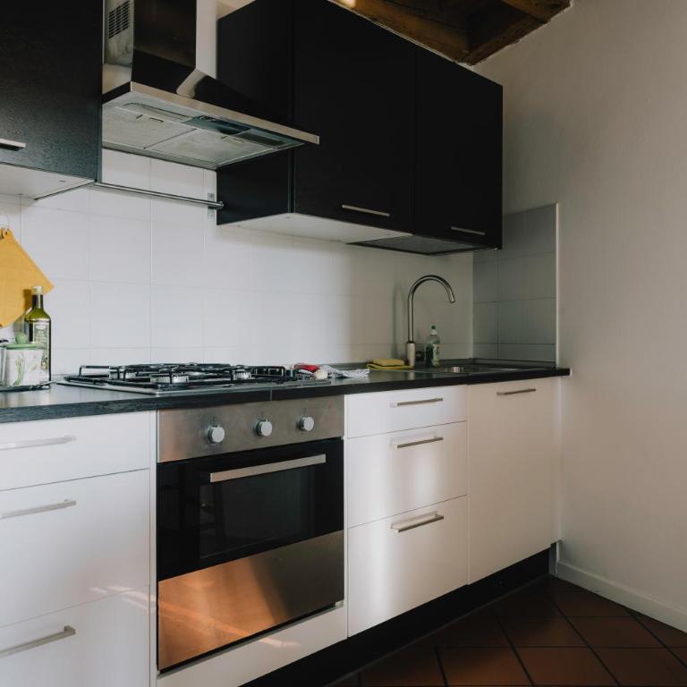 Cavour Luxury Apartments - Appartamento Superior con 2 Camere da Letto - 10