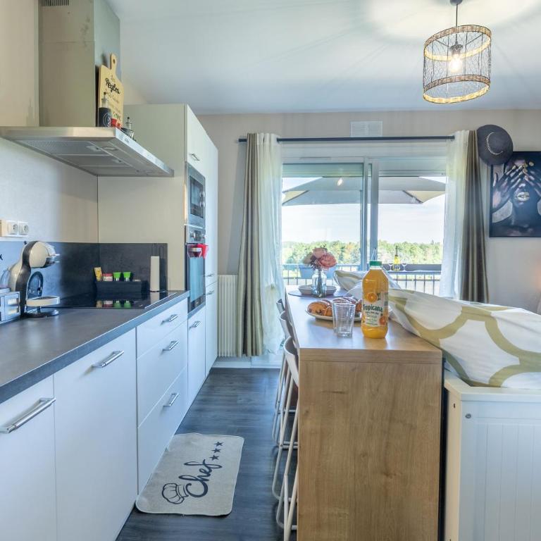 Studio Lumineux et plein de charme - Apartamento de 1 dormitorio - 6
