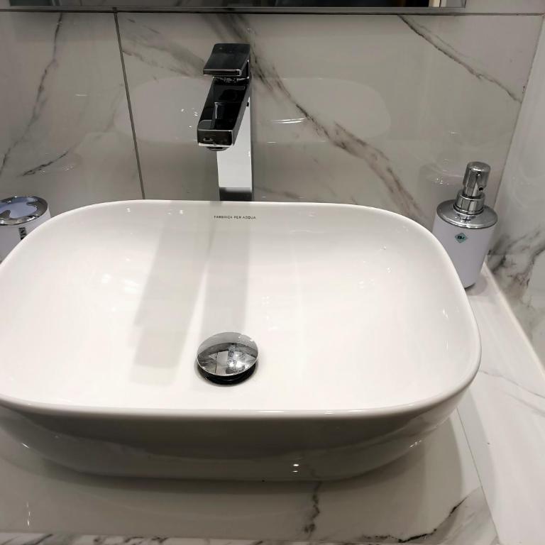Bologna House Pratello 5 - Appartamento con 1 Camera da Letto - 16