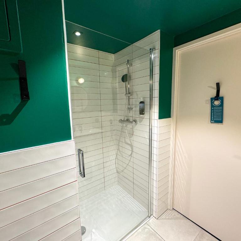 All Suites Appart Hôtel et Hôtel - Paris 13 - Porte d'Italie - Standard Room (Single Bed) - 1