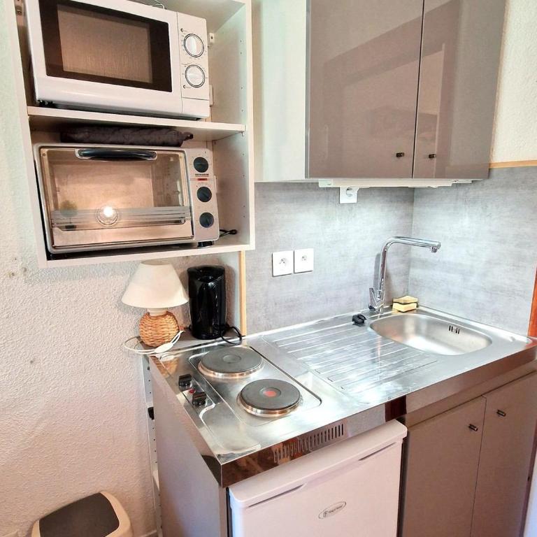 Studio rénové 2-3 personnes à Valfréjus, balcon et vue piste - FR-1-265-229 - Studio - 4