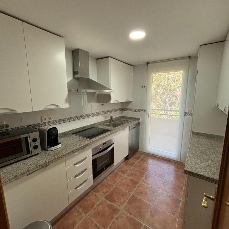 Ático Dúplex en playa Las Chapas - Three-Bedroom Apartment - 19