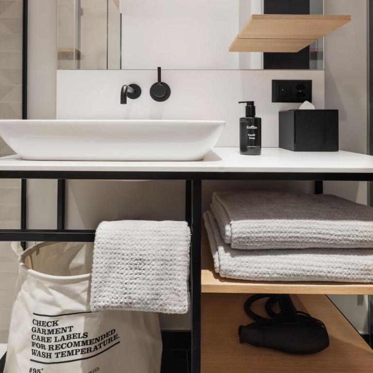 Stay KooooK Geneva City - Online Check In - Studio - 3