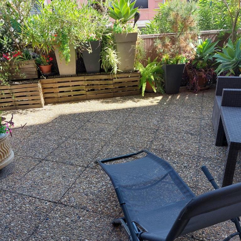 Bel appartement 2 chambres mer 400m clim - Apartamento de 2 dormitorios - 12