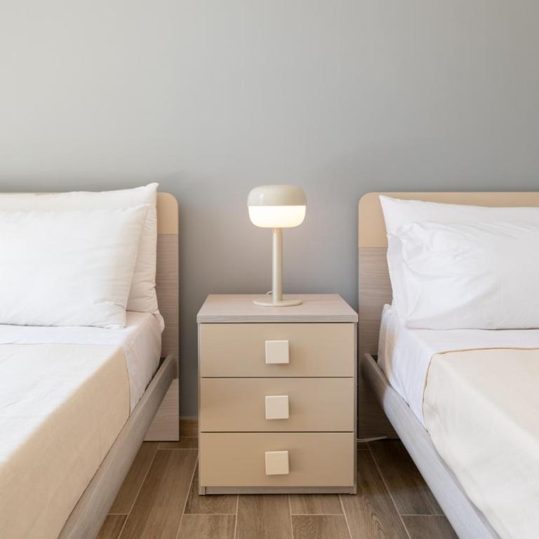 Prima Vista - Appartamento con 2 Camere da Letto - 35