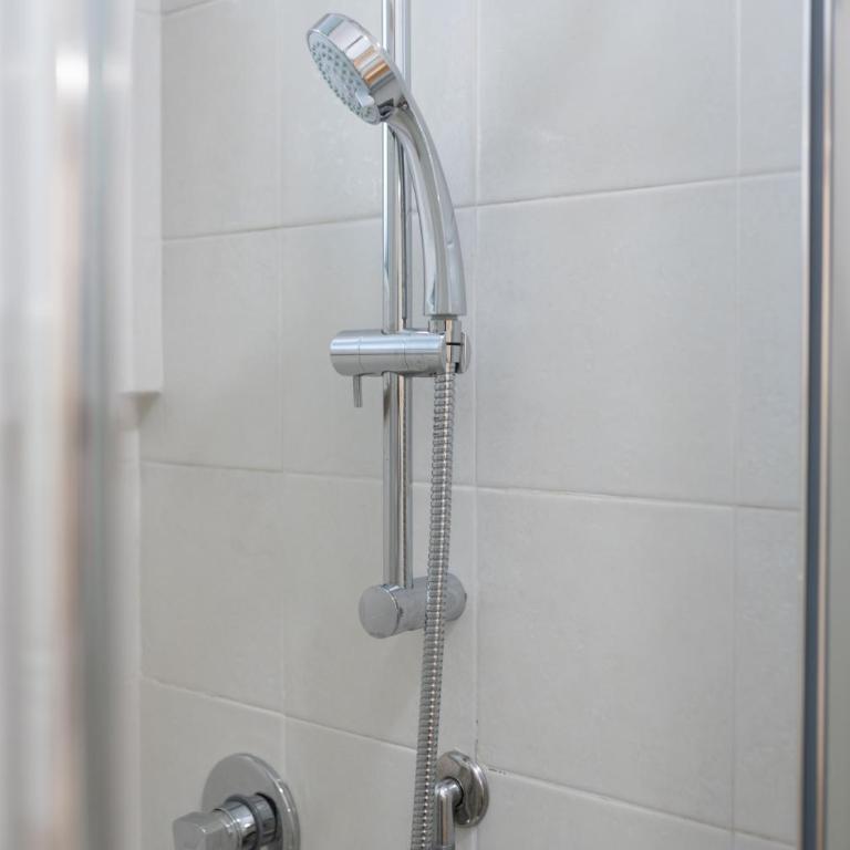 Prima Vista - Appartamento con 2 Camere da Letto - 44