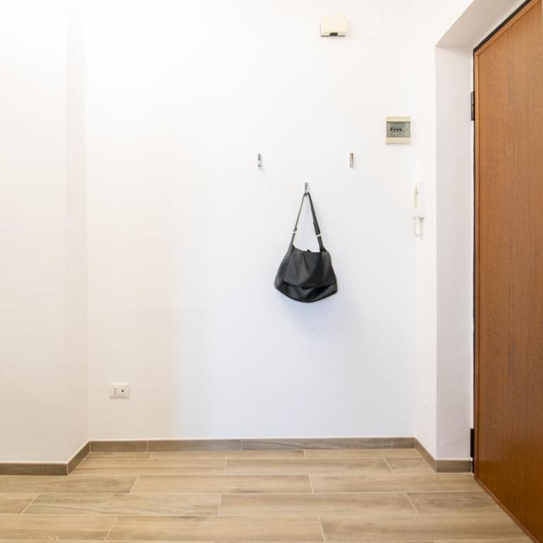 Prima Vista - Appartamento con 2 Camere da Letto - 7