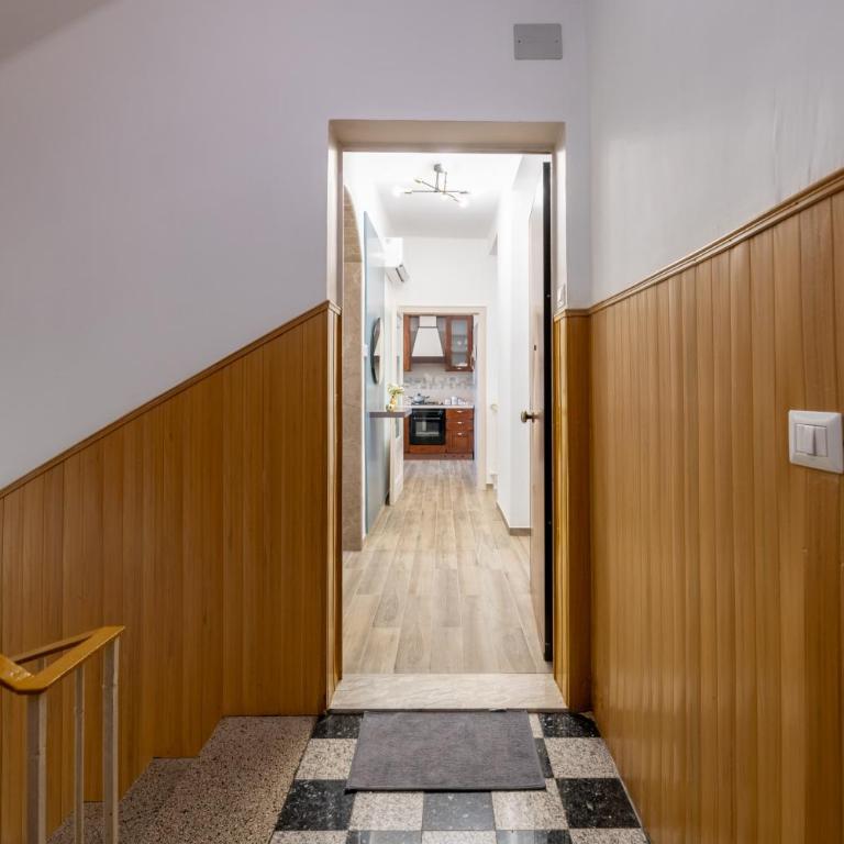 Prima Vista - Appartamento con 2 Camere da Letto - 10