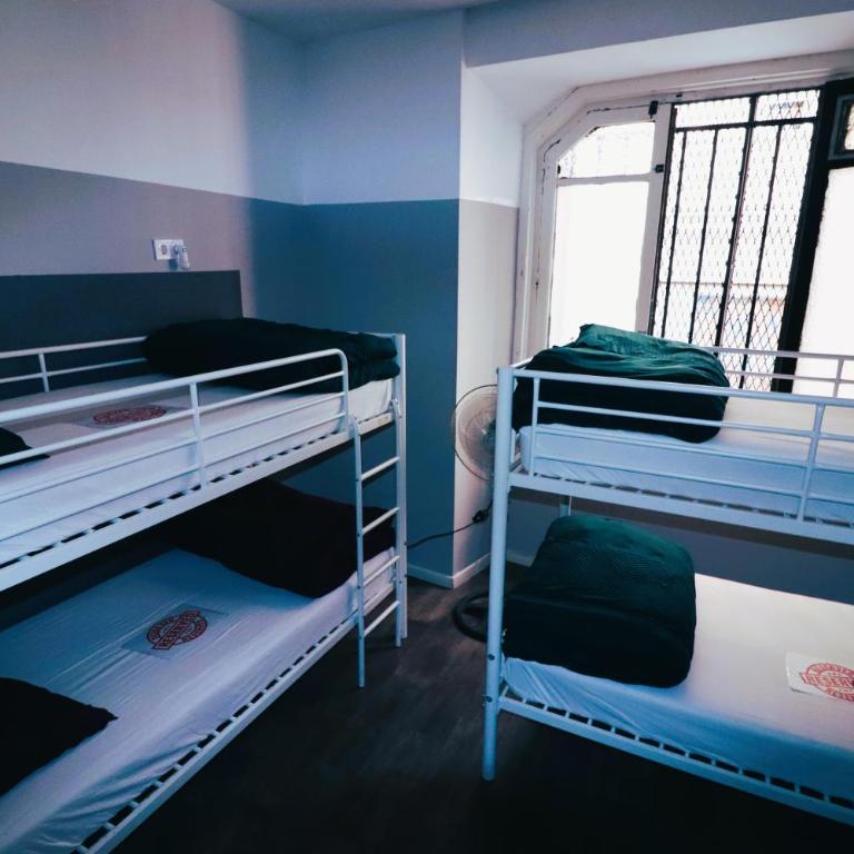 Madrid Downtown Hostel - Bunk Bed in Mixed Dormitory Room - 2