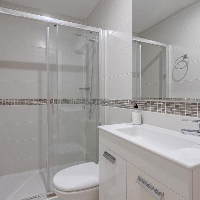 Villa Caterina, Luxury Villa with Heated Pool Ocean View in Adeje, Tenerife - Villa con piscina privada - 37