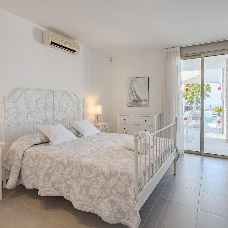 Villa Caterina, Luxury Villa with Heated Pool Ocean View in Adeje, Tenerife - Villa con piscina privada - 30