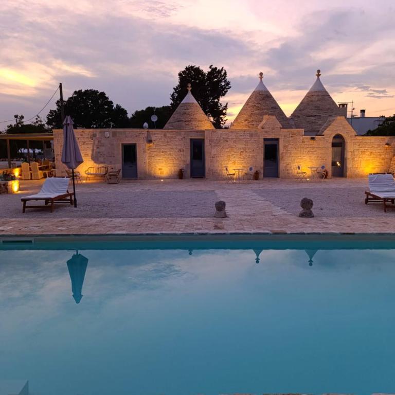 Trulli Fortunato private, heated swimming pool - Villa con 3 Camere da Letto - 6