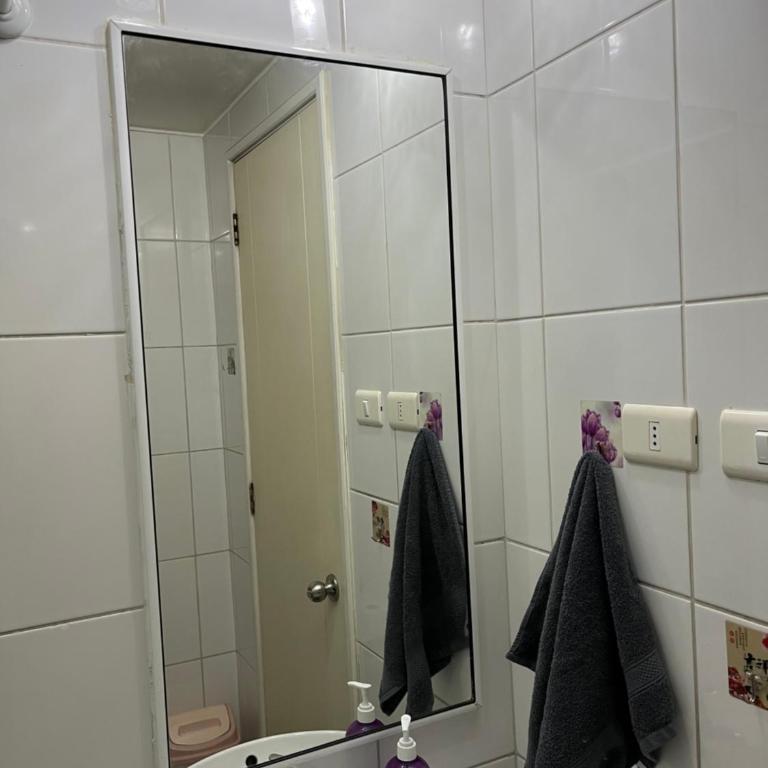 Departamento Amoblado Full Equipado - Apartamento de 2 dormitorios - 24