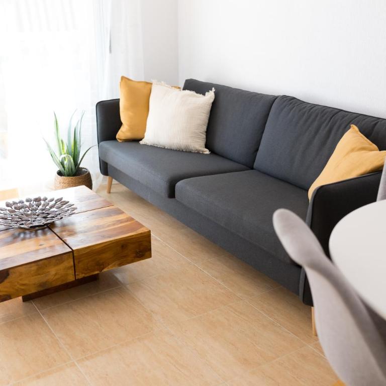 Charming apartment with sea view - Two-Bedroom Apartment - 6