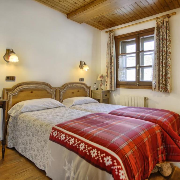 San Marsial Benasque Apart Hotel - Habitación Doble Estándar - 1 o 2 camas - 2