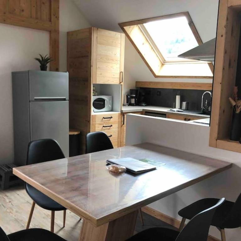 Appartement Des 2 Vallées,proche de tous commerces - Apartment mit 2 Schlafzimmern - 21
