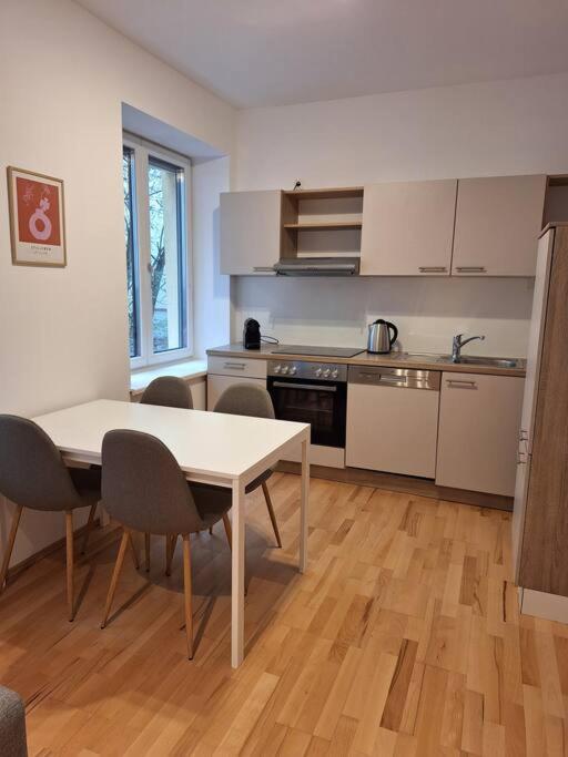 Central apartment with terrace and parking space - Apartment mit 1 Schlafzimmer - 13