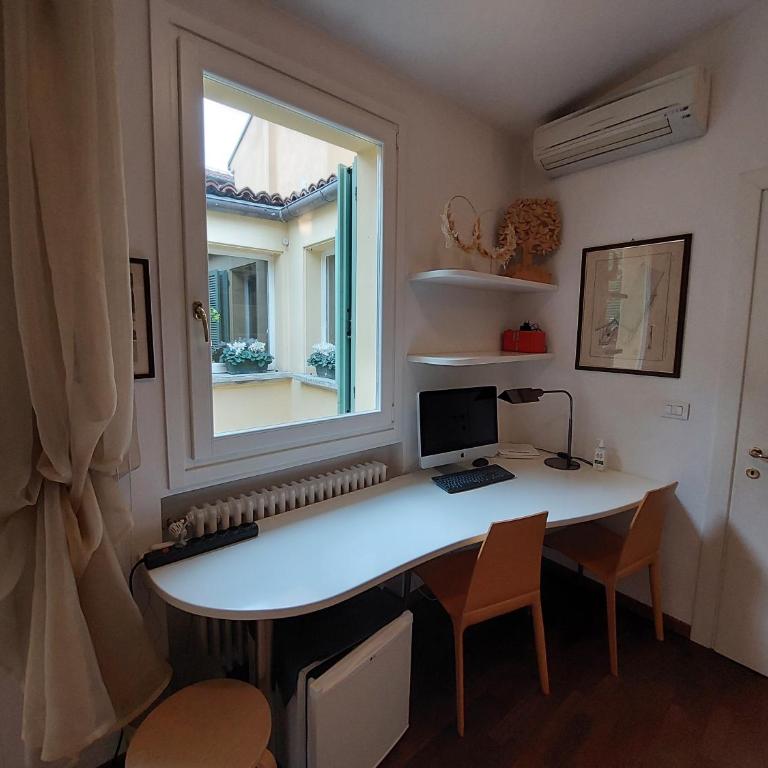 B&B Griffoni 7 - Large Double Room - 10