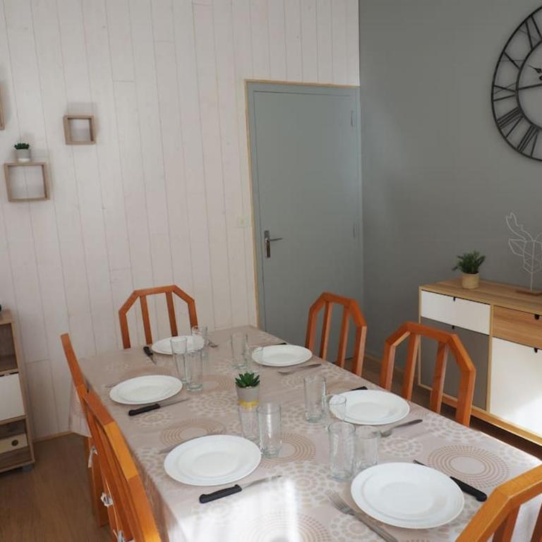 Appartement Mont-dore centre 6-8 personnes 2 ch - Apartment mit 2 Schlafzimmern - 1