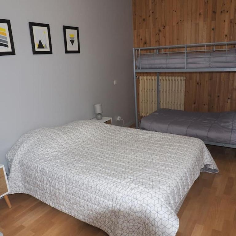 Appartement Mont-dore centre 6-8 personnes 2 ch - Apartment mit 2 Schlafzimmern - 3