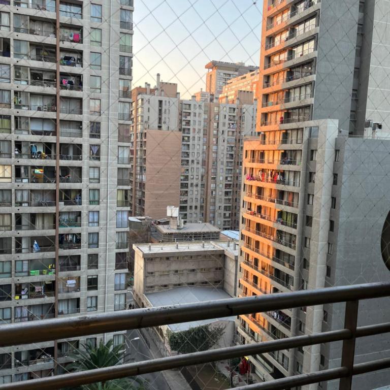 Departamento Santiago Centro Full Equipado - Three-Bedroom Apartment - 50