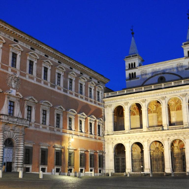 A due passi dal Colosseo - Appartamento con 2 Camere da Letto - 14