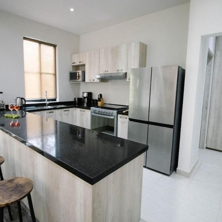 Casa espaciosa y acogedora en residencial de lujo - Apartment - 67
