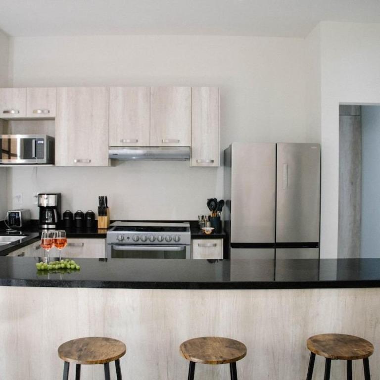 Casa espaciosa y acogedora en residencial de lujo - Apartment - 68