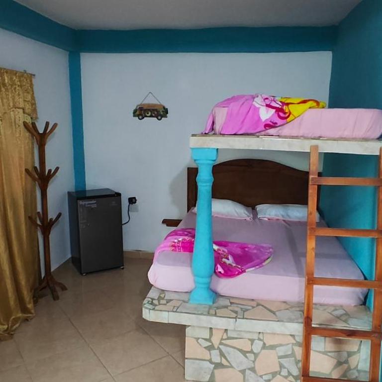 Buzios Posada - Family Room with Private Bathroom - 4