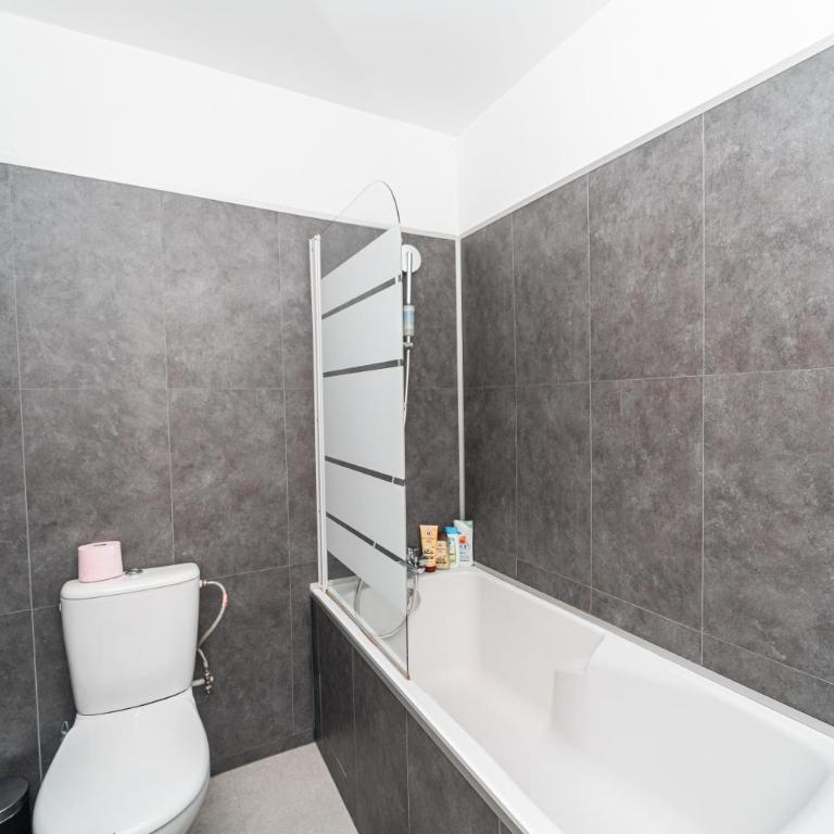 Charmant 2 pièces à 2 pas du Marais - One-Bedroom Apartment - 9