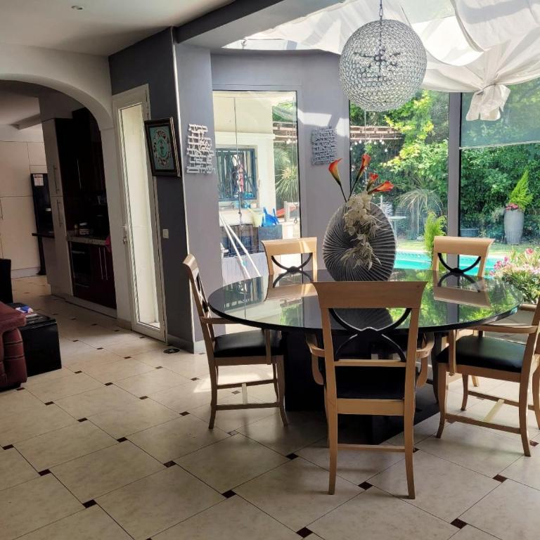 Villa piscine confort, barbecue - Villa - 25