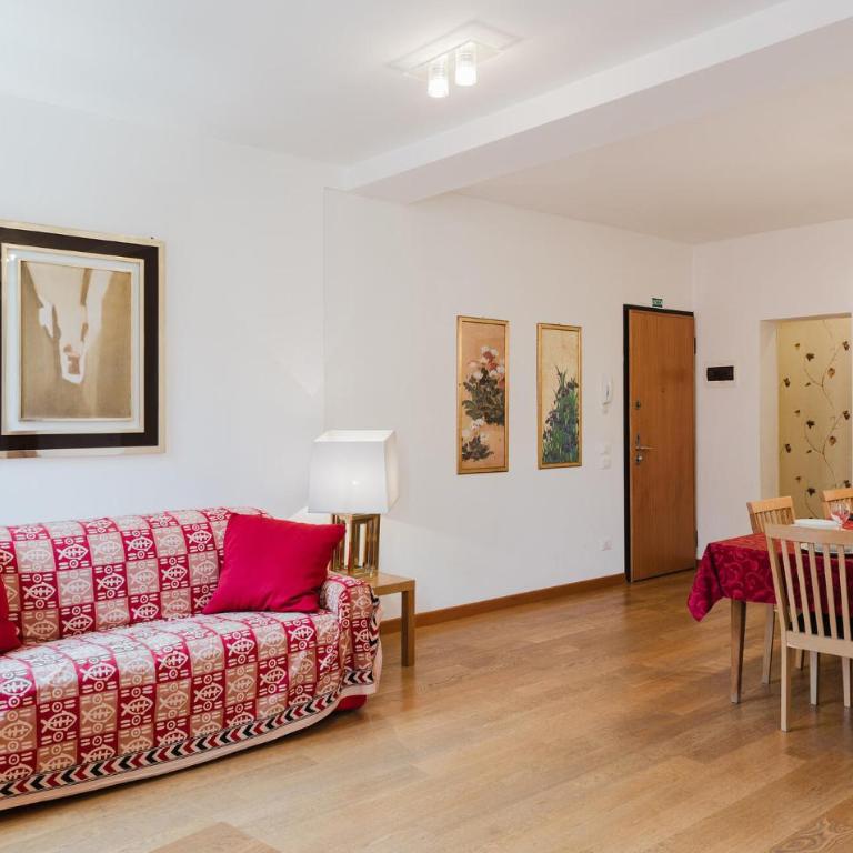 Gorgeous Apartment In Venezia With Wifi - Two-Bedroom Apartment - 4