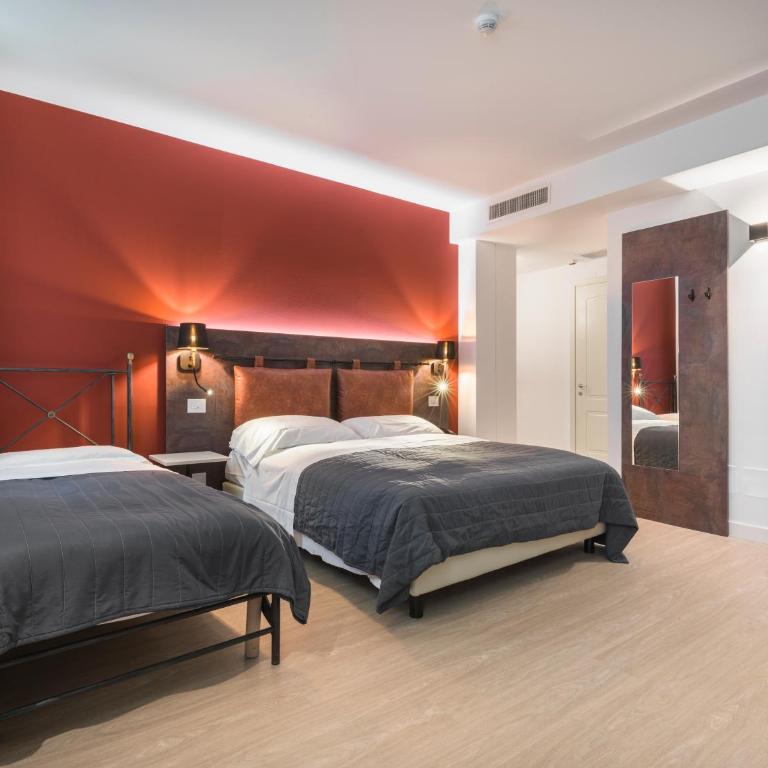 Rivalta Life Style Hotel - Camera Tripla Standard - 3