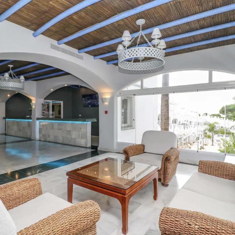 Private 2 Bedroom Flat in VIME La Reserva de Marbella - Apartamento de 2 dormitorios - 3